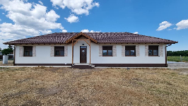 Szűcs Károly Árnyékolástechnika